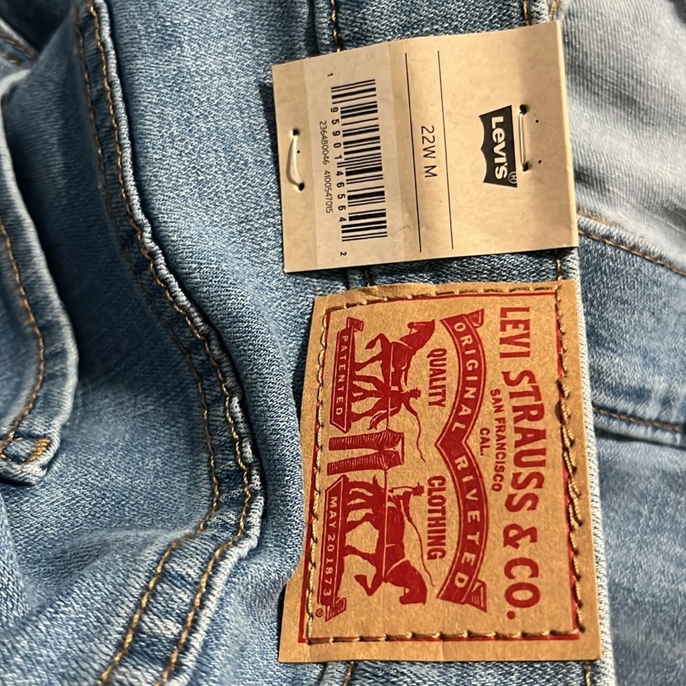 Levi's Blue Straight Leg Jeans Timeless Fit - Picture 5 of 5